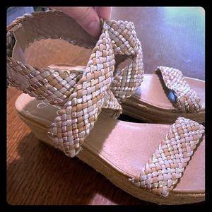 Woven espadrille summer sandals